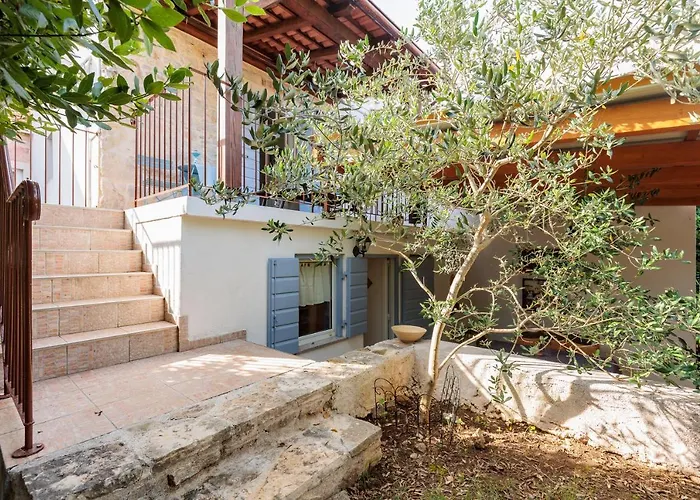 בית נופש Traditional House By The Sea *