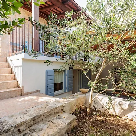 Nyaraló Traditional House By The Sea *